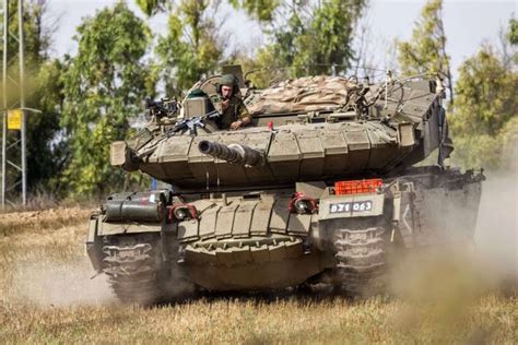 SNAFU!: IDF deploys new "Magach" tank.