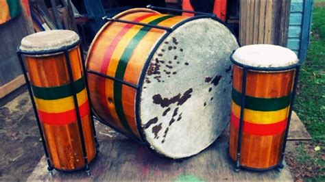 Rastafari Drums Nyabinghi Reggae Riddim Instrumental - YouTube