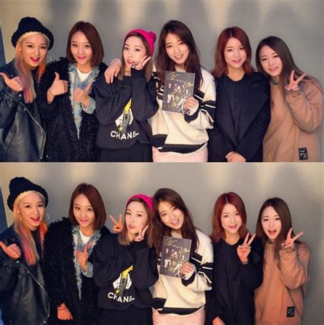 Park Shin-hye reunites with close K-pop friend