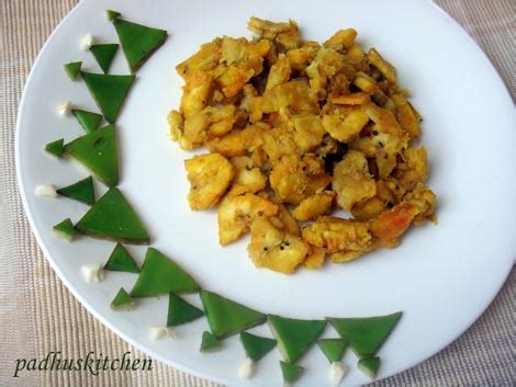 Plantain Curry-Plantain Curry Recipe-Valakkai Curry - Padhuskitchen