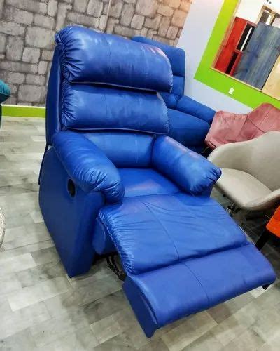 Pu Leather Manual Living Room Recliner at Rs 21999 in New Delhi | ID: 22703553712