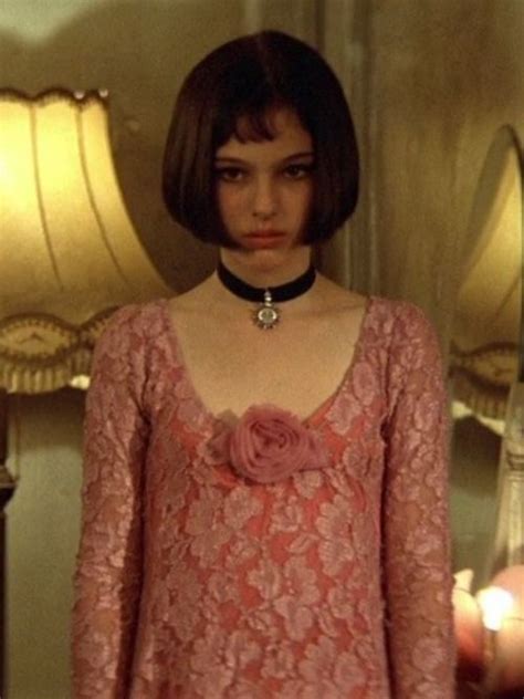 Mathilda Sun Necklace Choker - Dizaster In A Halo | Natalie portman leon, Léon the professional ...