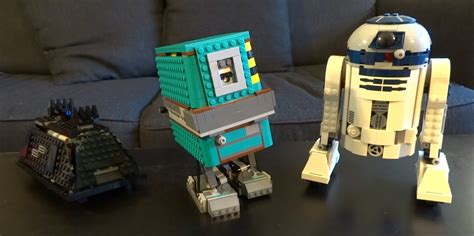 Toy Review: LEGO Star Wars BOOST Droid Commander - LaughingPlace.com