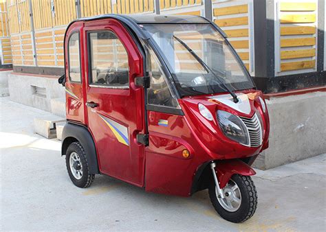 Easy Operation 2 Person Electric Car 60V 1000W Lithium Battery ECO Friendly