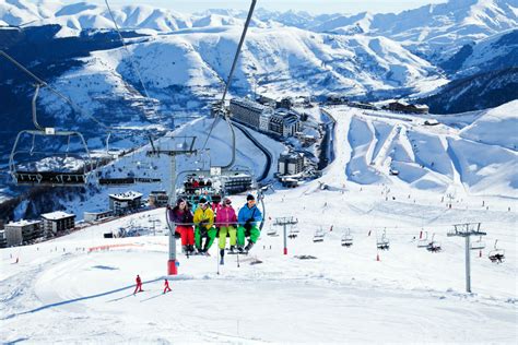 French Pyrenees ski resort news: New ski area Pyrenees 2 Vallees