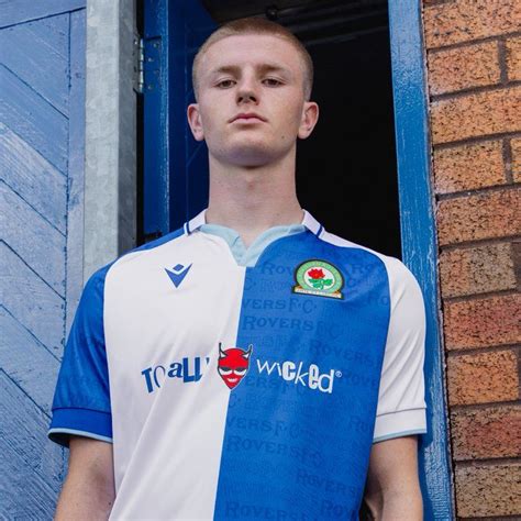 Blackburn Rovers 2023-24 Macron Home Kit Unveiled » The Kitman