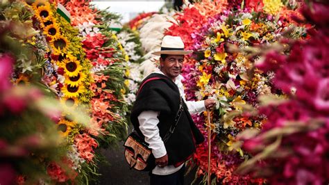 Feria de las Flores: Inside Medellín’s Stunning Flower Festival | Condé ...