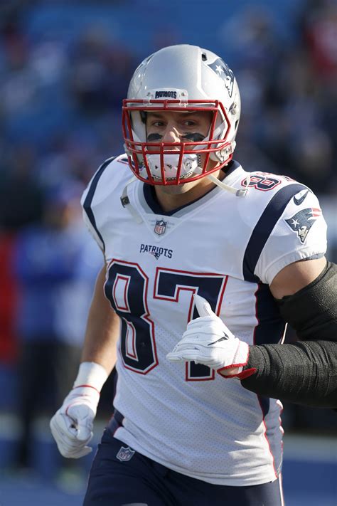 Patriots' Rob Gronkowski Maxes Out Incentives Package