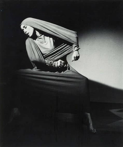 Barbara Morgan (1900–1992) | Martha Graham - Lamentation (1935) | Artsy