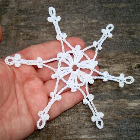 12 crochet snowflakes , Christmas snowflake ornaments, white lace snowflakes in different design ...