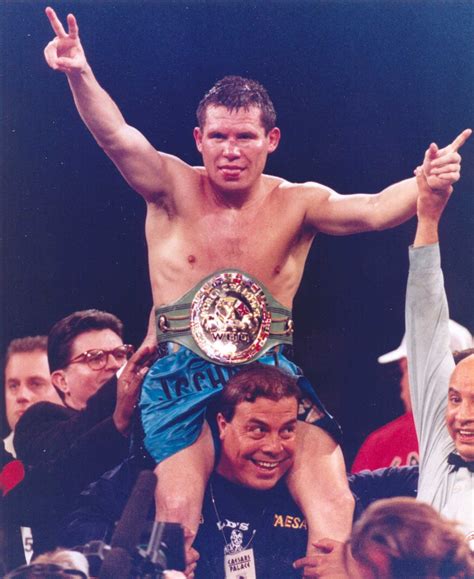 Julio Cesar Chavez Boxer - Wiki, Profile, Boxrec