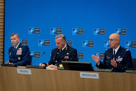 SHAPE | SACEUR attends Military Committee in Chiefs of Defence Session