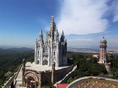 Barcelona’s Tibidabo Amusement Park – EtravelTrips.com