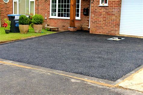 Resin-Bound Gravel Installers in Leicester | UL