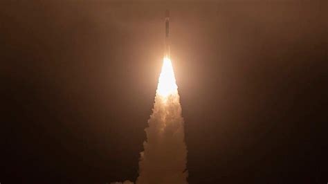 China launches new experimental satellite