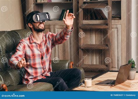 Happy Man in Vr Glasses Playing Video Game Stock Image - Image of lifestyle, leisure: 76883637