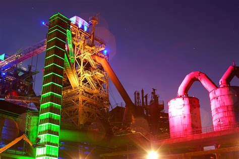 Landschaftspark, Duisburg, Germany: Der Landschaftspark Duisburg-Nord ist ein etwa 200 Hektar ...