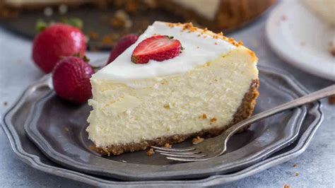 Best Cheesecake Factory Original Cheesecake Copycat - S&SSM