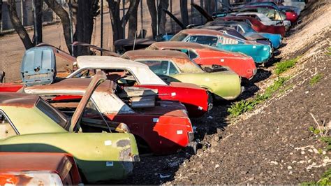 Vintage Junkyard Cars