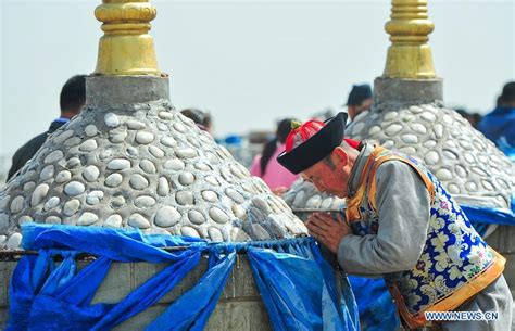 Memorial ritual for Genghis Khan held in Inner Mongolia- China.org.cn