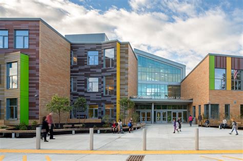 Gallery of Woodland Elementary School / HMFH Architects - 7