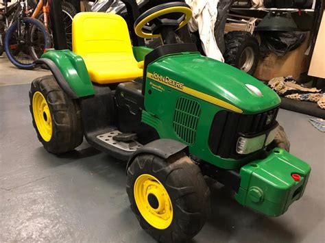 Kids Electric John Deere Tractor and Trailer | in Chopwell, Tyne and ...