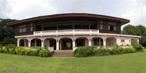 One Frame at a Time: Malacañang Palace of the North