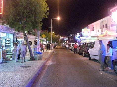 Albufeira Strip Nightlife - Attractions Albufeira Portugal