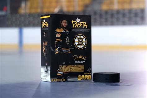 Bruins' David Pastrnak fights cancer with new pasta partnership