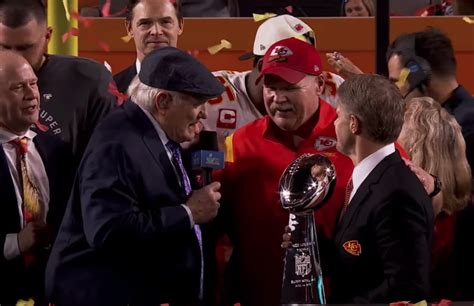 Terry Bradshaw To Andy Reid After Super Bowl Win: "Waddle Over Here ...