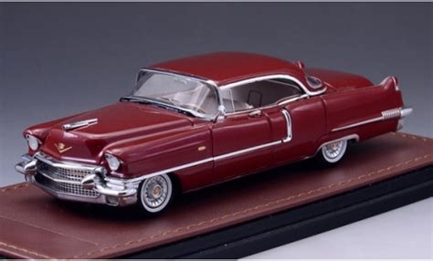 Modellautos Cadillac Sedan 1/43 GLM Deville dunkelrot 1956 - Online ...