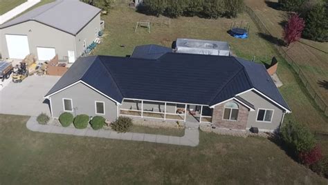 Tesla Solar Roof 15kW installation completed in 4 days: Time-lapse video