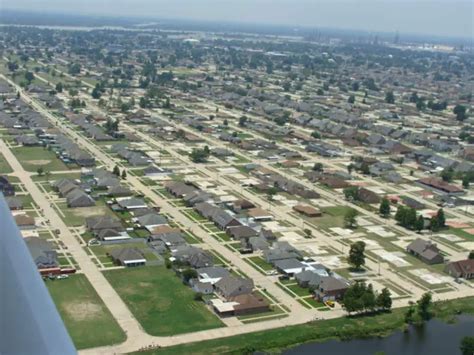 Chalmette, LA Demographics And Statistics: Updated For 2023 - HomeSnacks