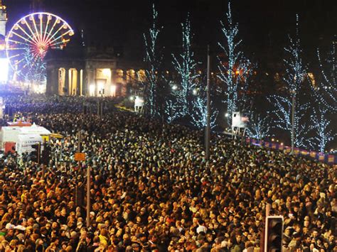 Edinburgh's Hogmanay Street Party | Things to do in Edinburgh