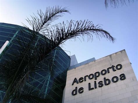 Lisbon Airport Parking - Lowest cost long term parking | ParkVia