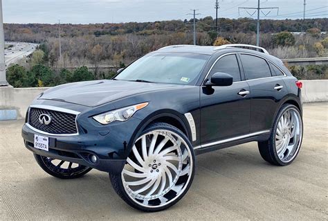 Ace-1: Black Infiniti QX70 on Brushed 32" Amani Forged