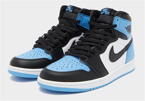 Air Jordan 1 Retro High OG "University Blue/Black" DZ5485-400 | Sneaker News