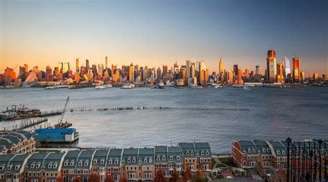 Weehawken Travel Guide 2023: The Best of Weehawken | Expedia