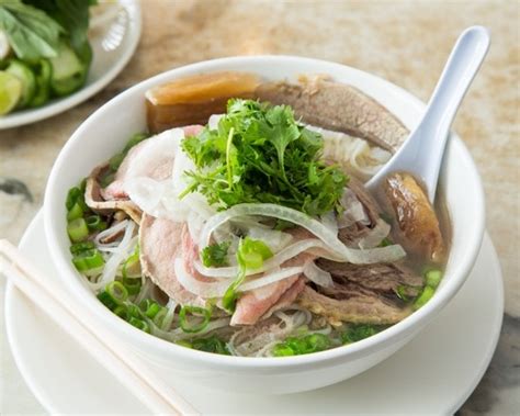 Pho Linh - 21 Special Combination Noodle Soup (Pho Dac Biet) (Copy)