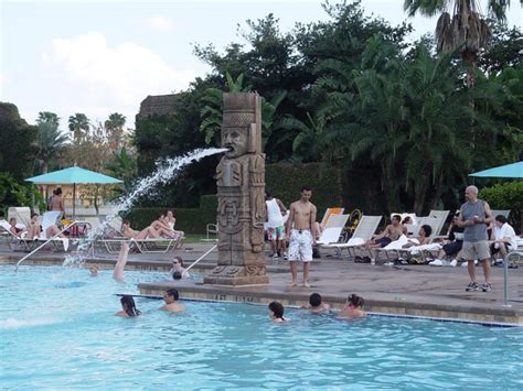 Coronado Springs Resort Pools / DSC07179