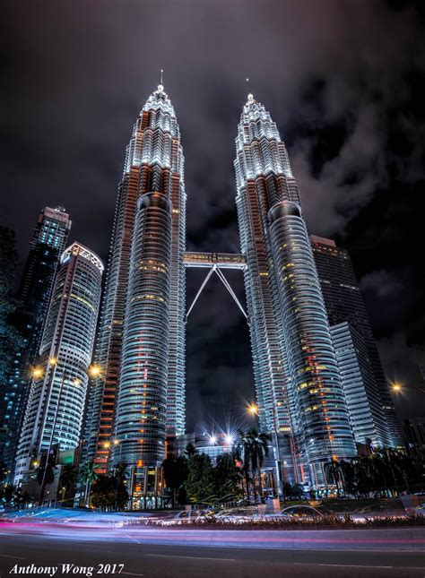 HDR PHOTOGRAPHY: Night View Of KLCC