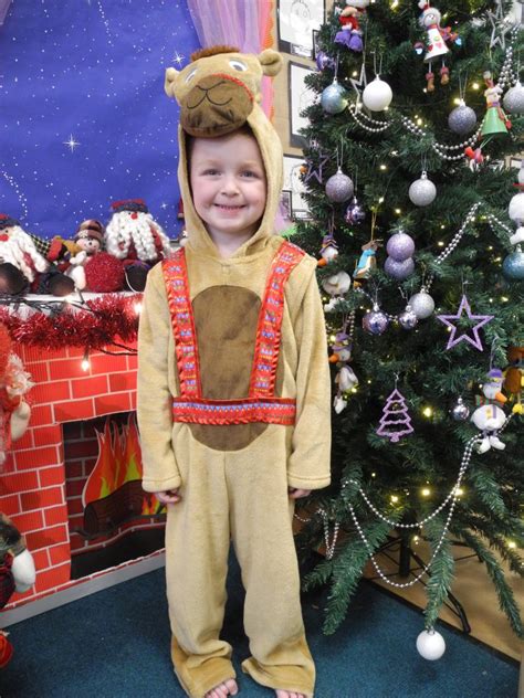 A Wriggly Nativity (23) – St Anne Stanley School