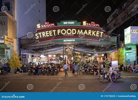 Night Market Ben Thanh, Saigon, Vietnam Editorial Image - Image of ...