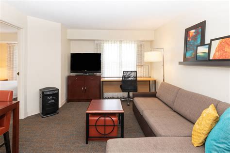 Hotel and Suites In Evansville | Residence Inn Evansville East