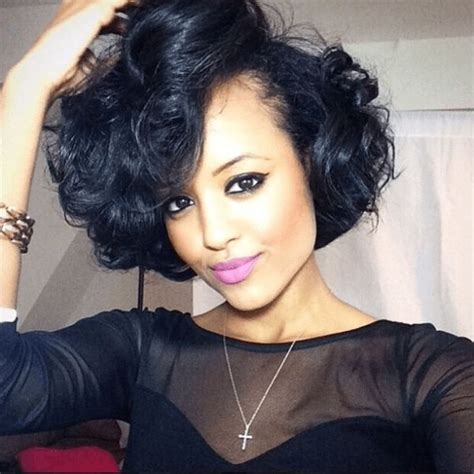 15 Best Wavy Bob Hairstyles for Black Women