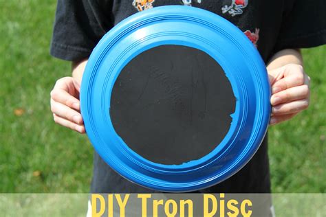 Tron Disc - DIY - Busy Kids Happy Mom