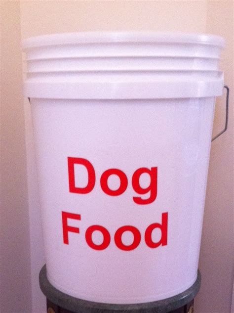 Dog Food Storage Bucket with Scoop