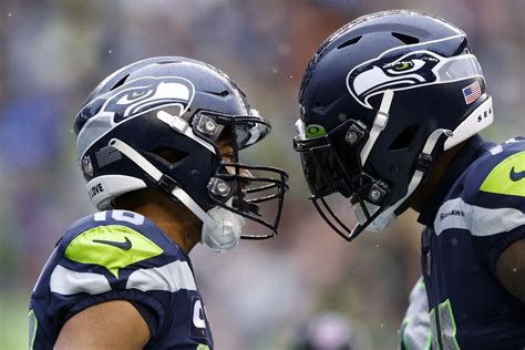 Seahawks fans reveal who they think will lead team in receptions in ...