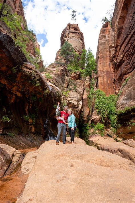 Portrait - Family in Canyon - Vagabond3