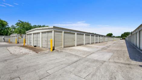 Storage Units in Orlando at 4600 Old Winter Garden Rd | Personal Mini ...